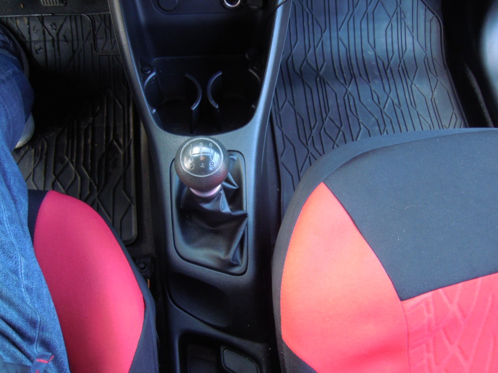 Kia Picanto 1.0i 50kw(68hp) r.v.5/2011 ČR - 16