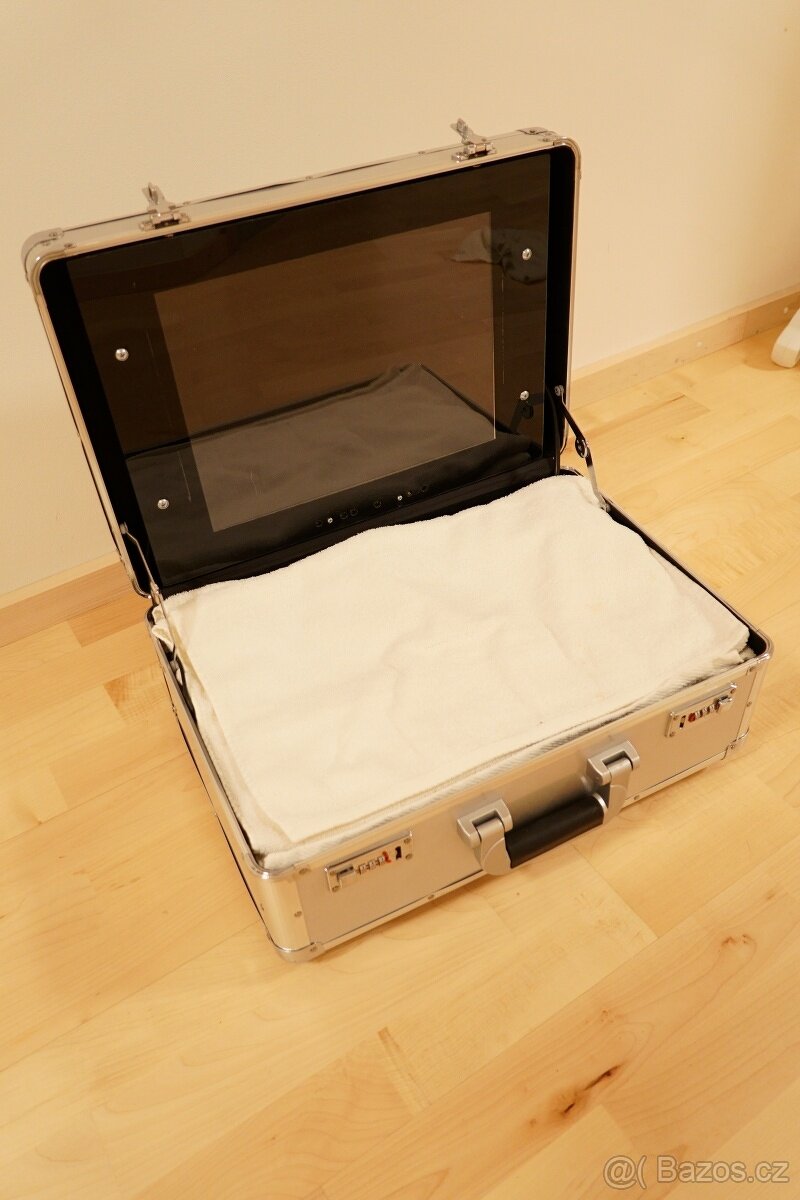 Přenosný stolní počítač v kufru + WinXP + Mercedes STAR diag - 16