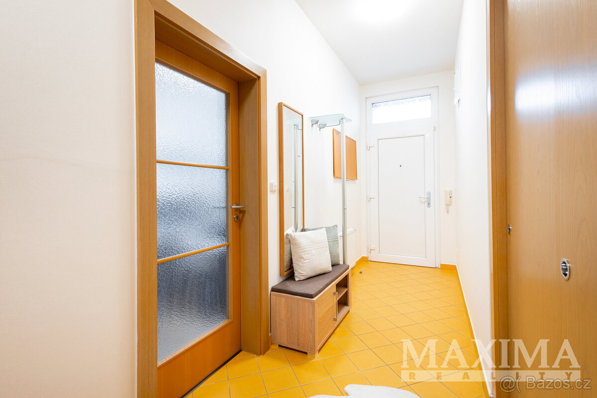 Byt 2+kk o ploše 50 m2 - Praha, Libeň - 16