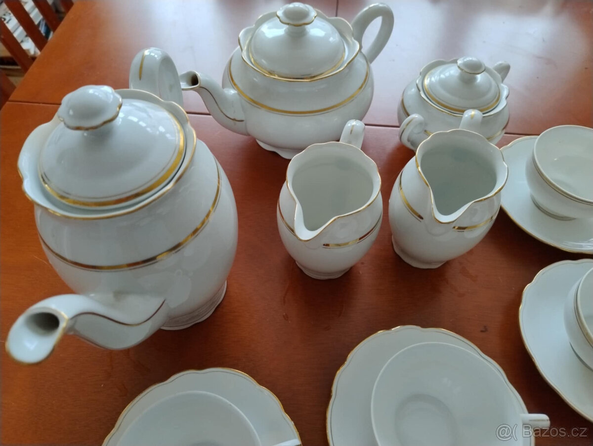 Porcelánový set - 16