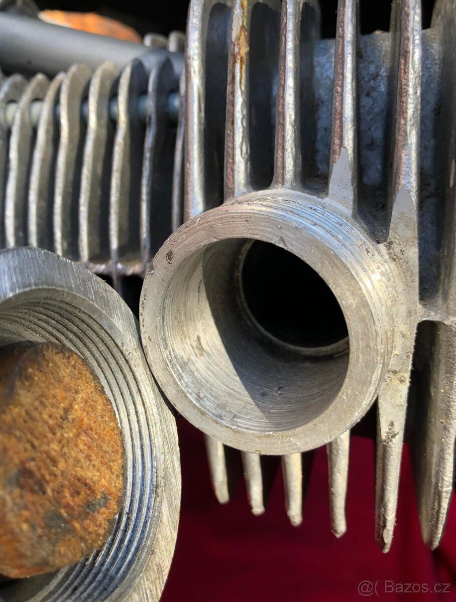 Originální nové motory z vojenského depozitu Dněpr K750 - 16