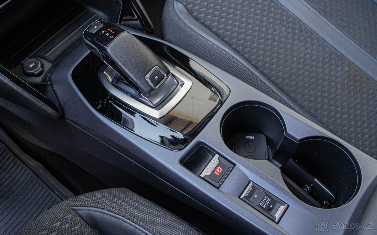 Peugeot 2008 1.2 PureTech Allure 96kW automat - 16