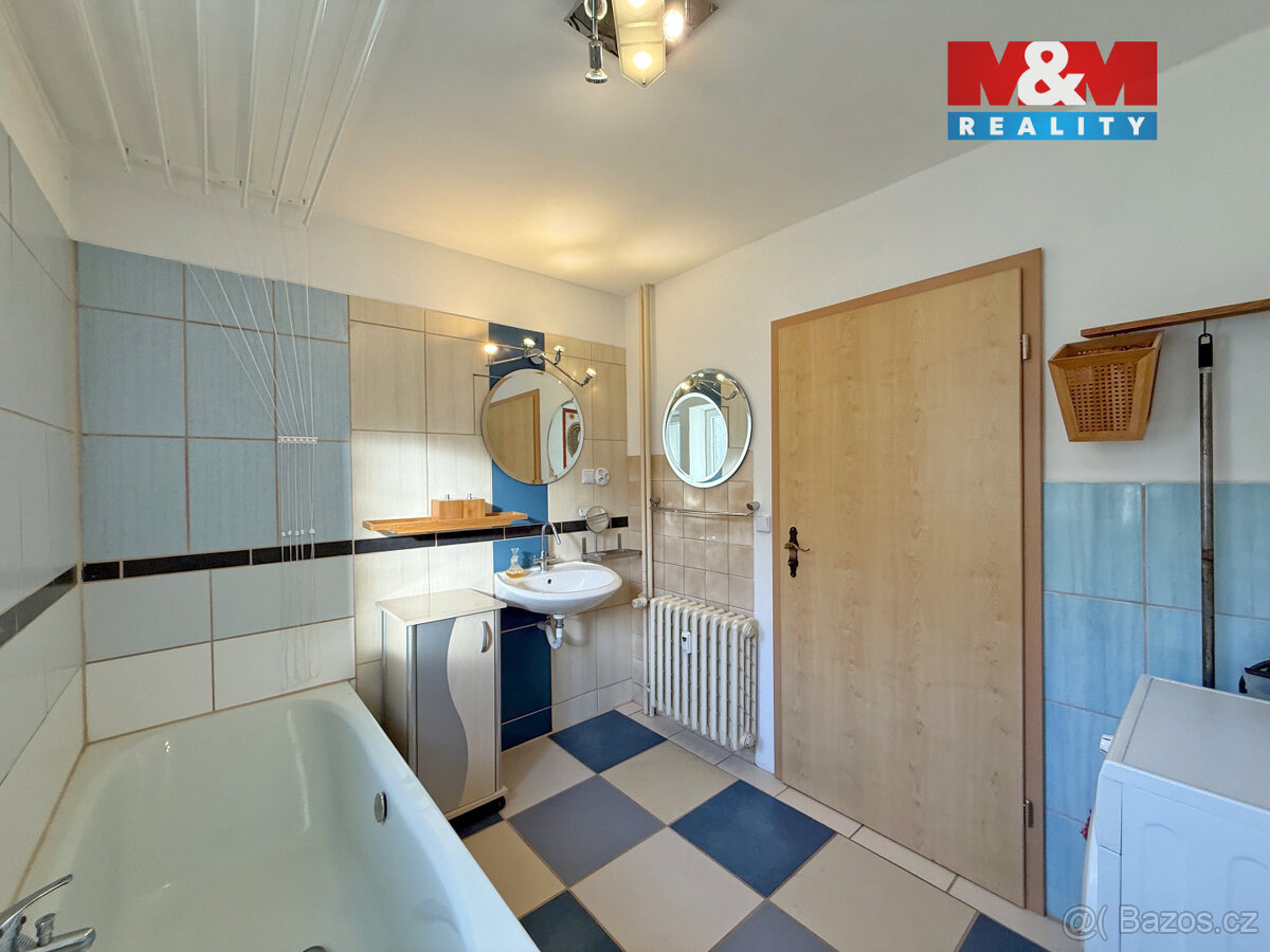 Prodej bytu 2+1, 50 m², Solenice - 16