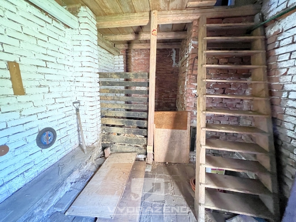 Dům s kůlnou (160 m2), Vlkaneč, Kutná Hora - 16