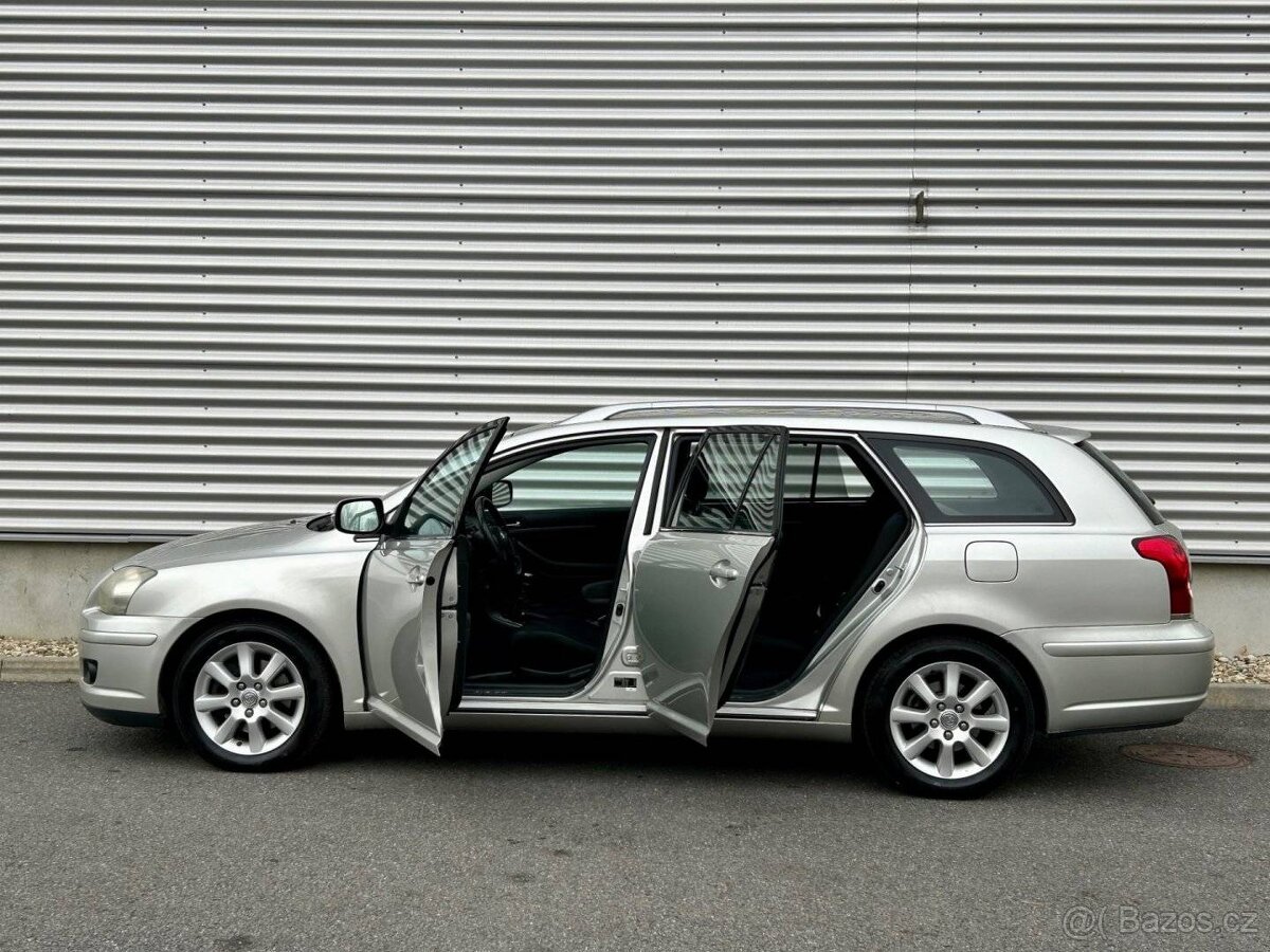 Toyota Avensis, 2.2 D-4D 110 kW/AUTOKLIMA - 16