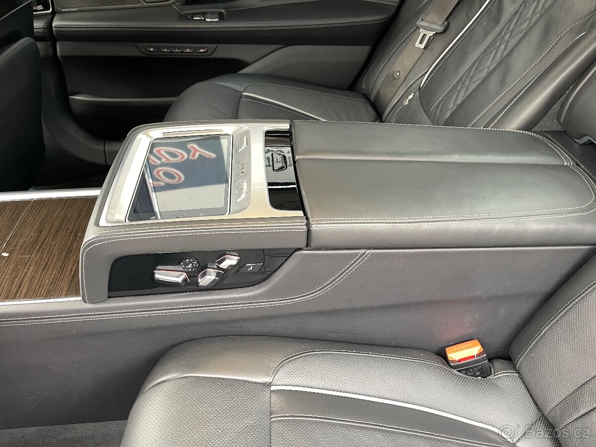 Prodám BMW 730d xDrive Long M paket 2x kola - 16