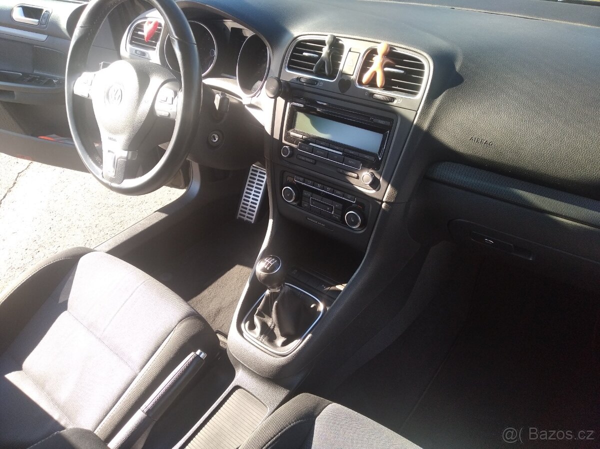 Volksvagen Golf Style 2.0 Tdi kombi - 16