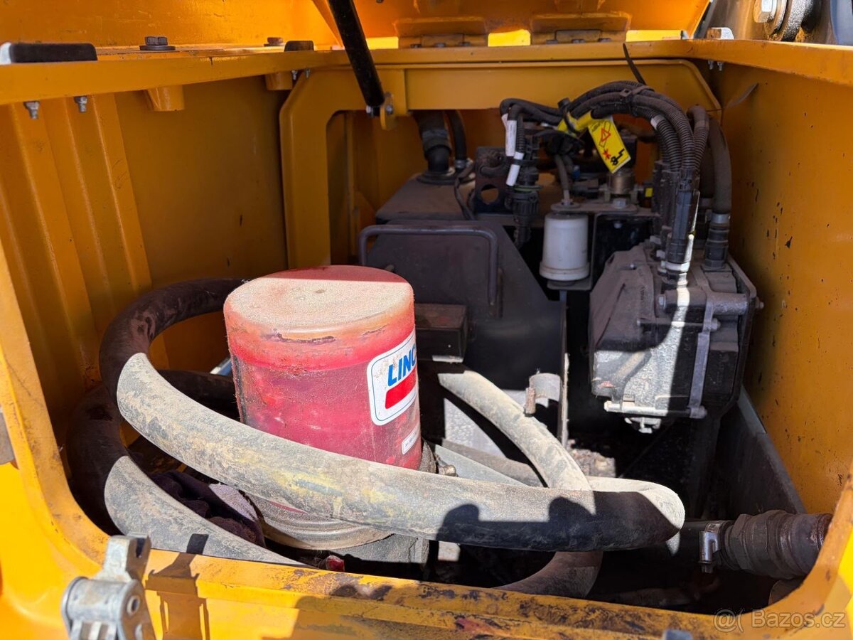 Pásový bagr Volvo EC 220 EL - 16