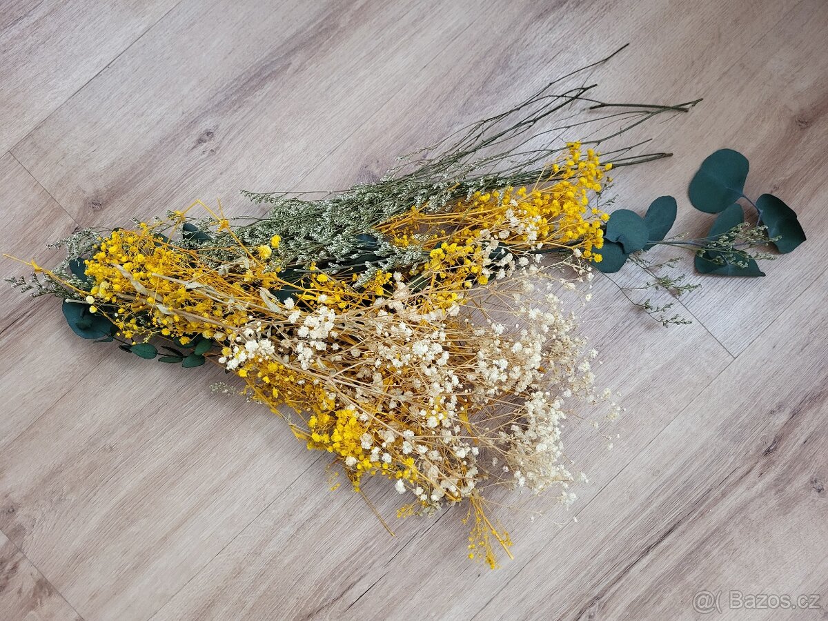 Kompletní svatební výzdoba, kytice luční kvítí, slavobrána - 16