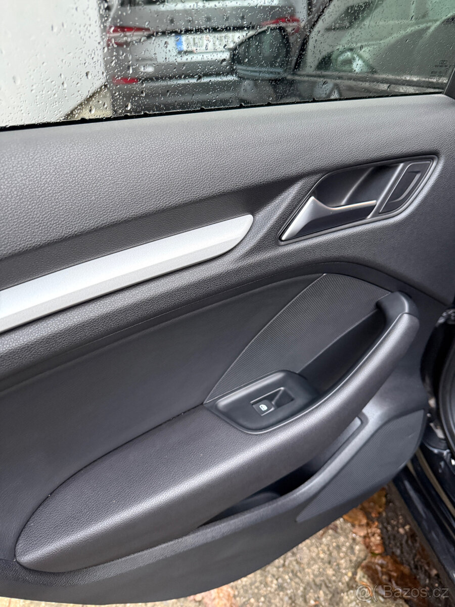 Audi A3 Sportback 1.6 TDi navi, kůže, DPH, automat, 2019 - 16