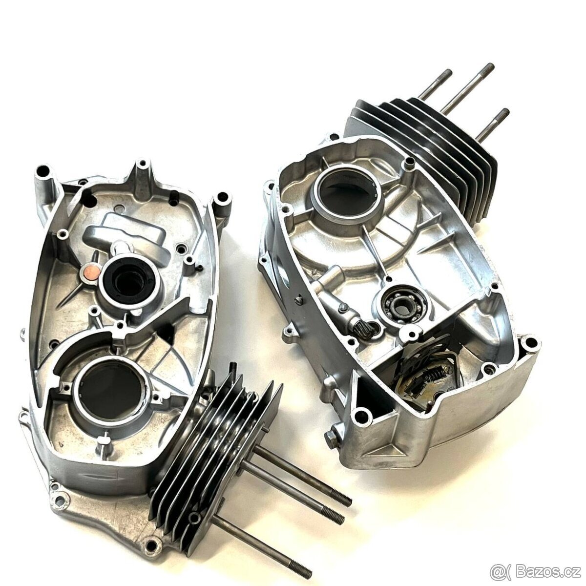 Aquablasting, vodní pískování, renovace auto - moto dílů - 16