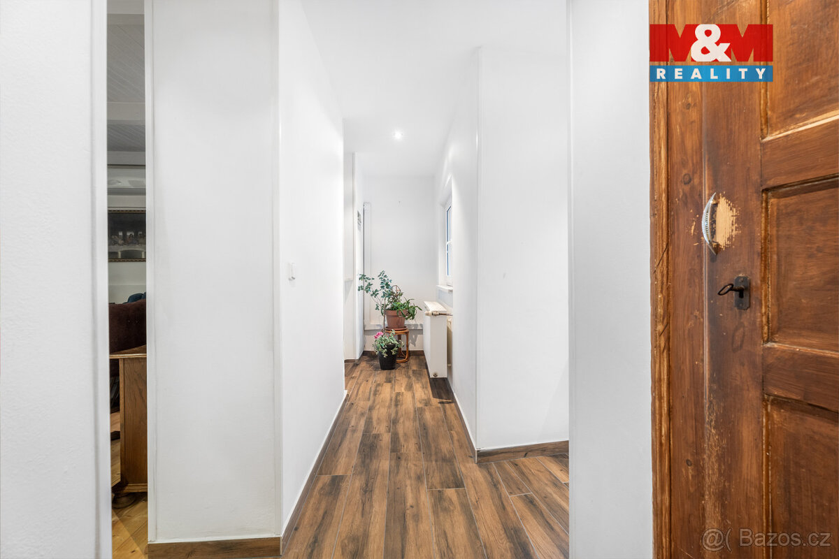 Prodej bytu 4+1 v rodinném domě, 218 m², Velvary - 16