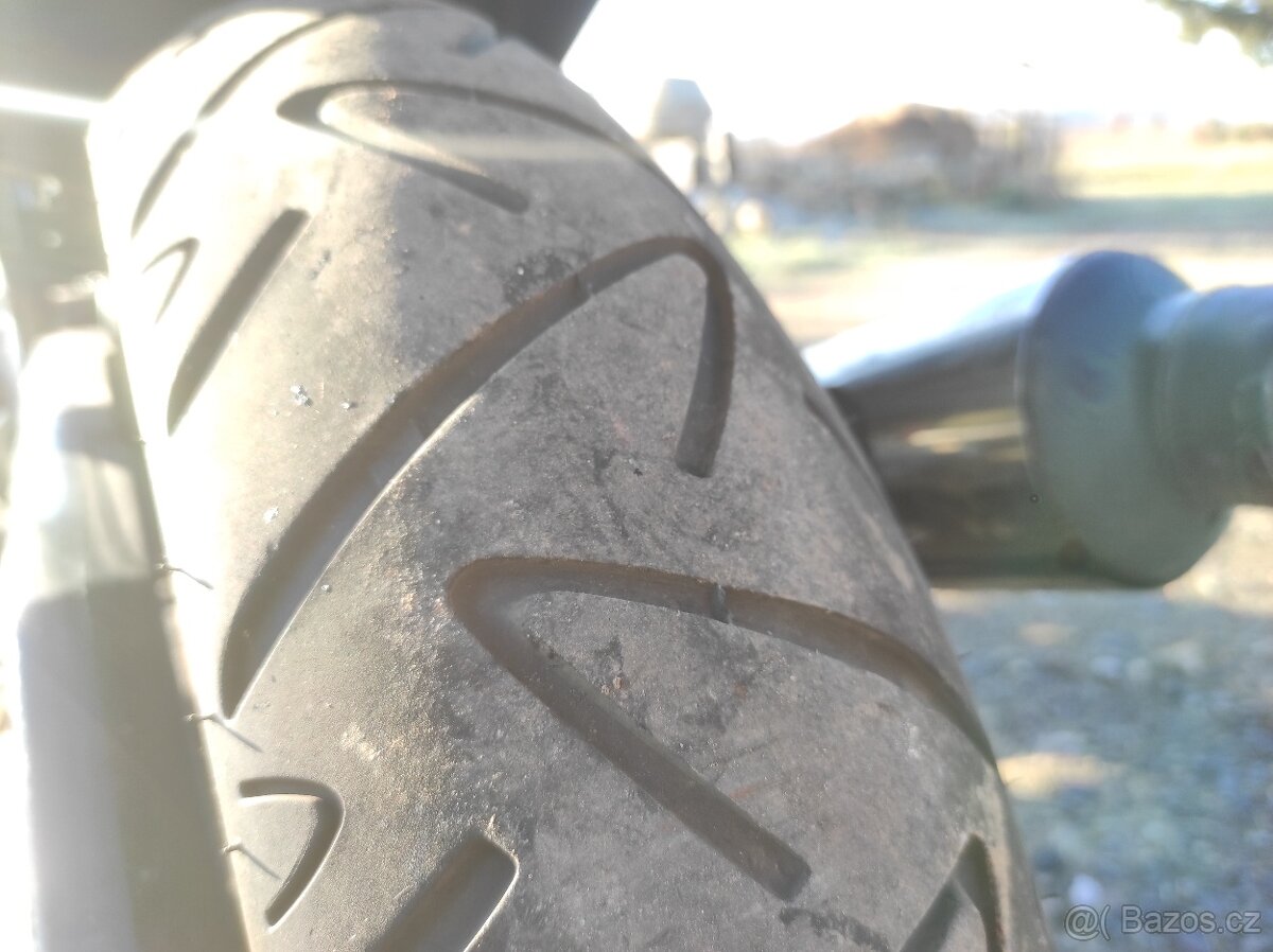 Suzuki GS 500 E otevřená - 16