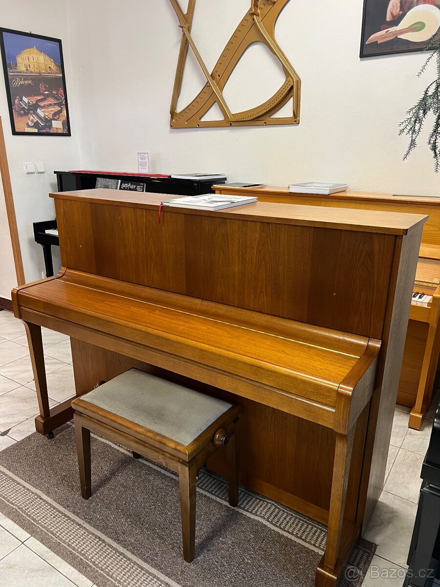 Yamaha P116N se zárukou 5 let, doprava zdarma, včetně židle - 16