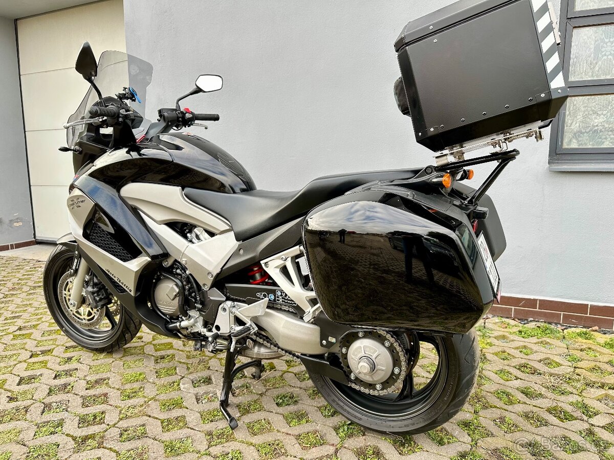 Honda vfr 800 crossrunner - 16