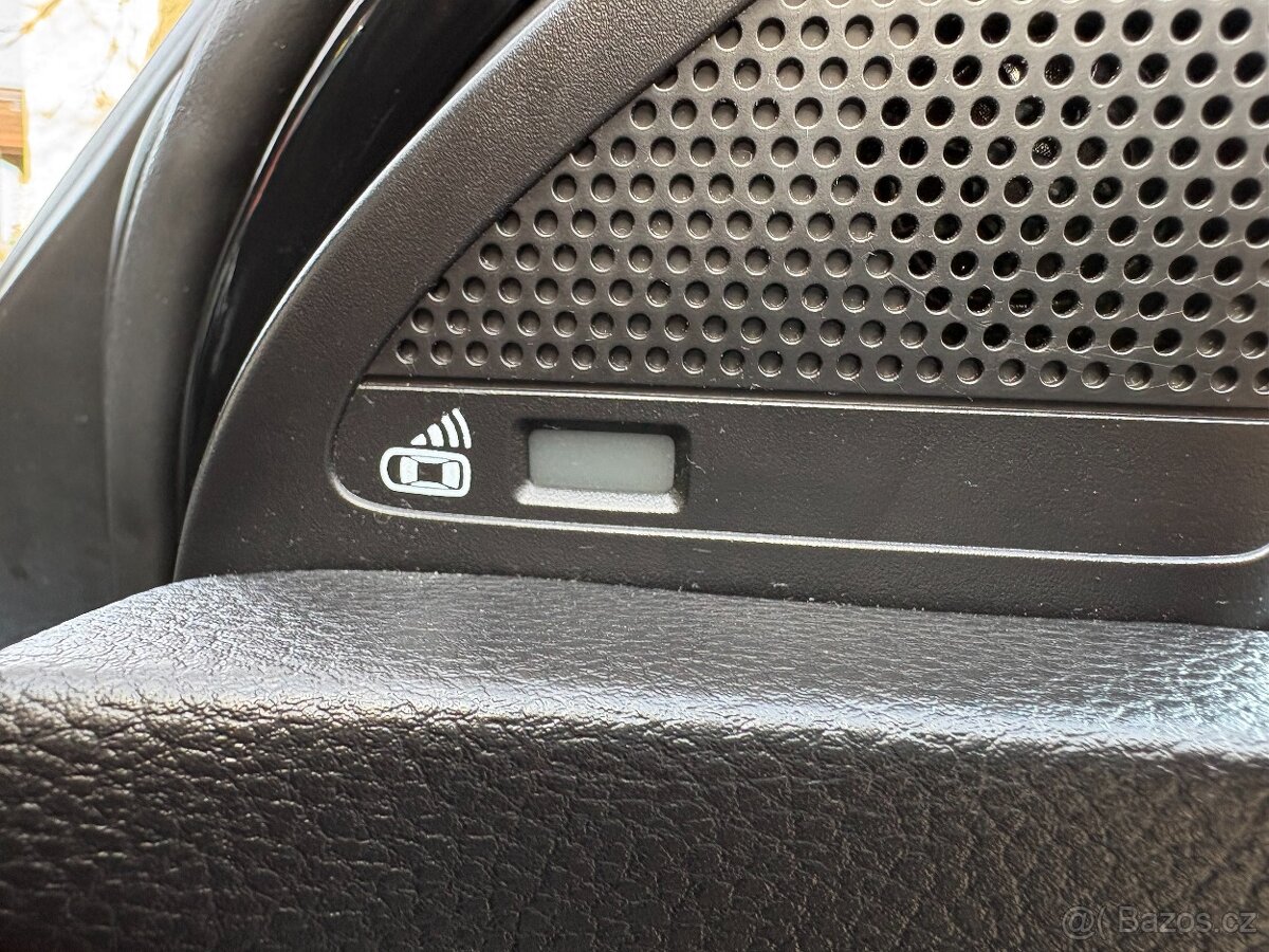 MG eHS 1,5 TGi Carplay,DPH, ACC - 16