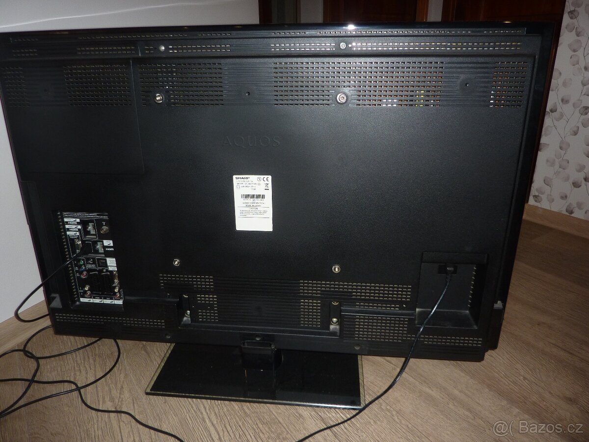 TV SHARP LC-40LE705E + set top box EVOLVE OMEGA T2 - 16