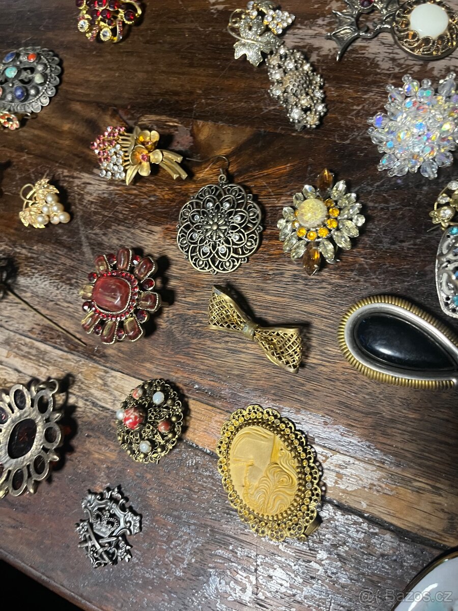 Broze zlaté,stříbrné - 16