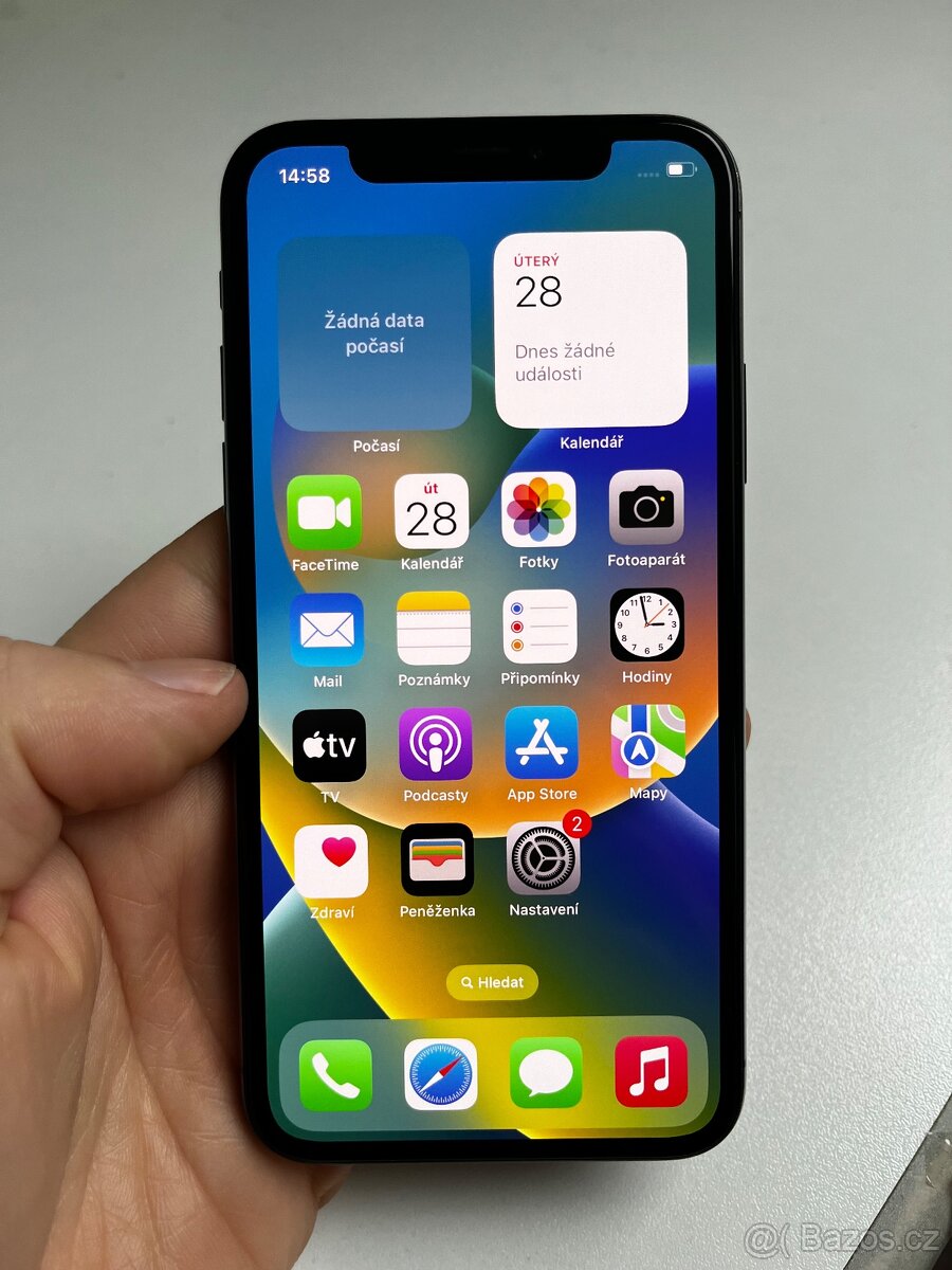 Apple iPhone X 64GB vesmírně šedý - 16