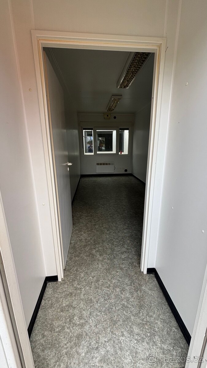 Použitá obytná buňka - sólo s předsíní/bez předsíně - 16