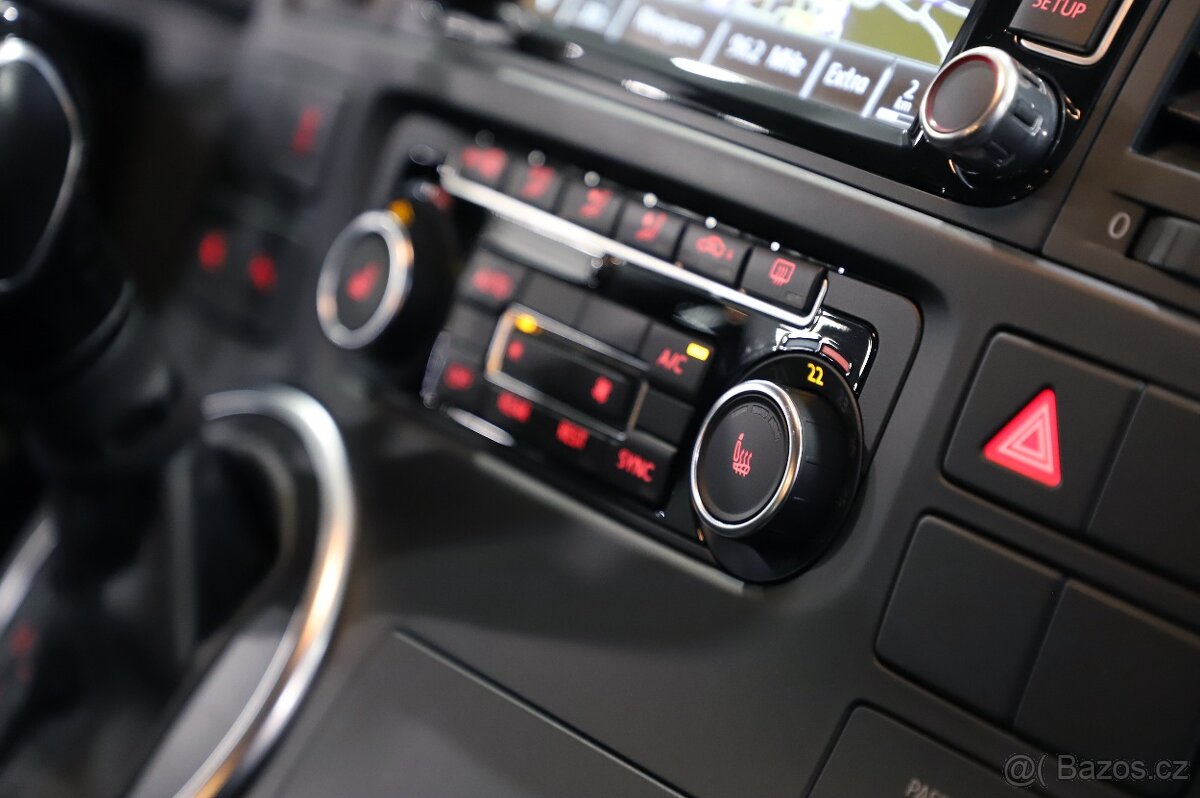 VW Multivan Comfortline 2.0TDI 132kW DSG - záruka Autodraft - 16