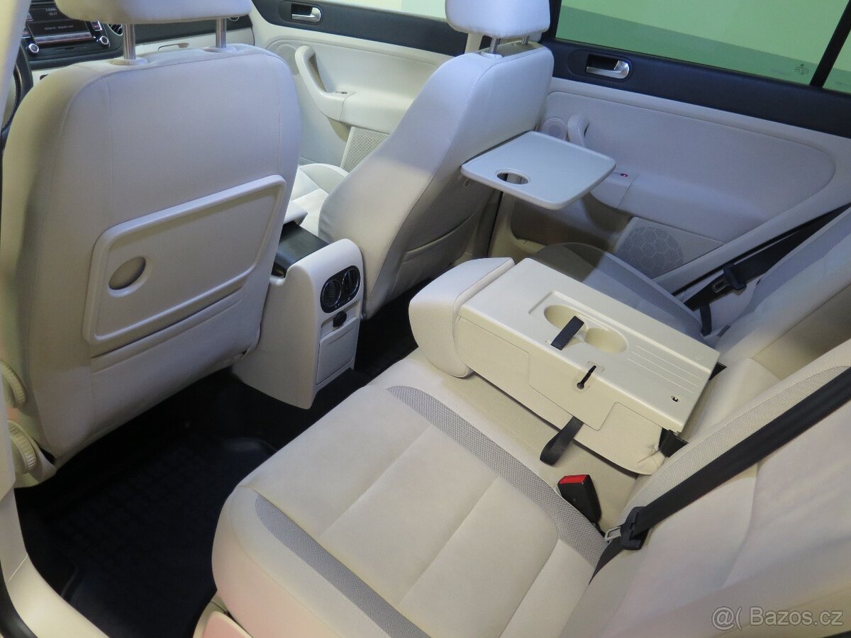 Volkswagen Golf Plus 1.4TSI,navi,kamera,DSG,výhřev,HIGHLINE - 16