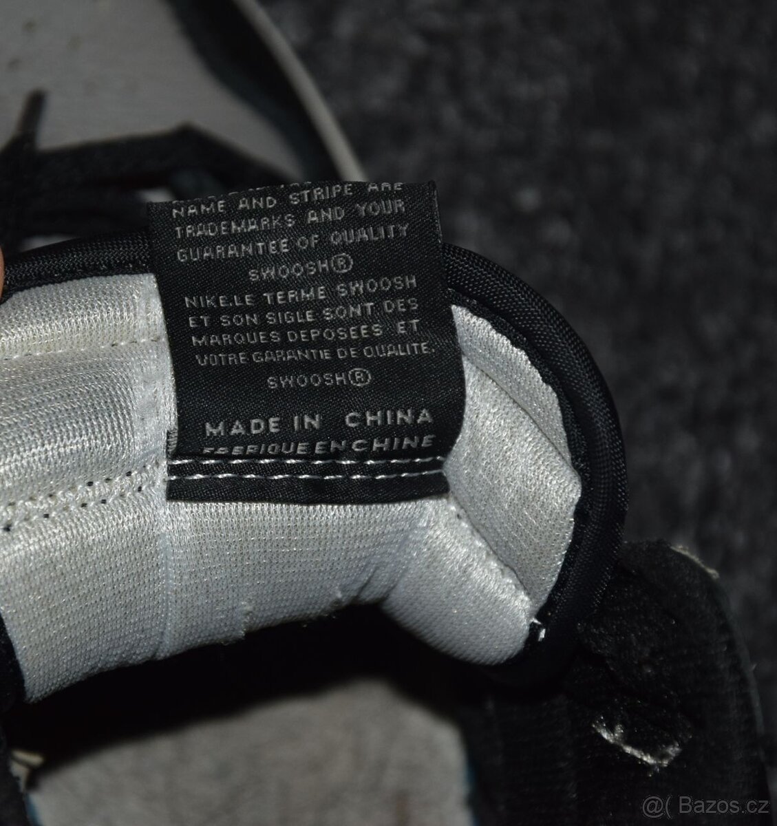 NIKE AIR Jordan 1 Retro High, velikost EU 40, jako nové - 16