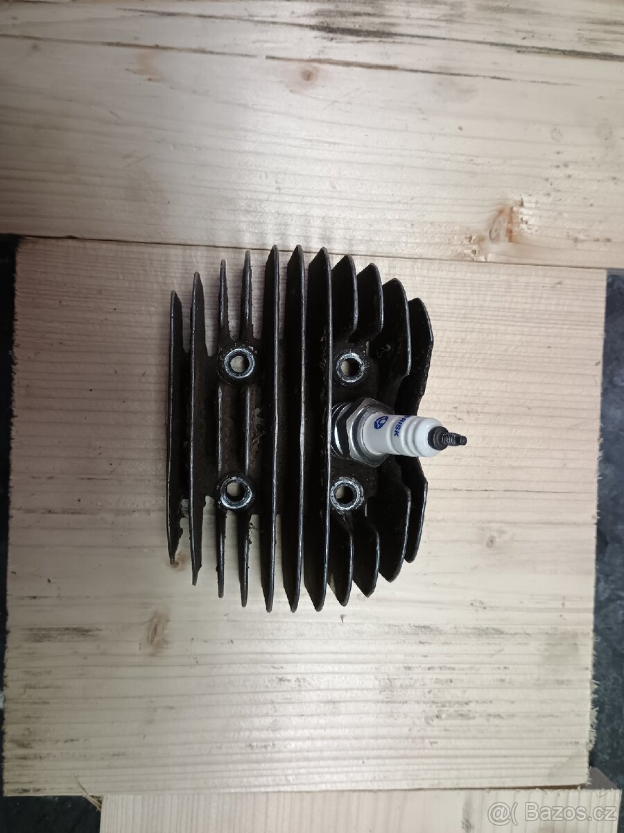 Motor Jawa 50 /20,21,23 - 16