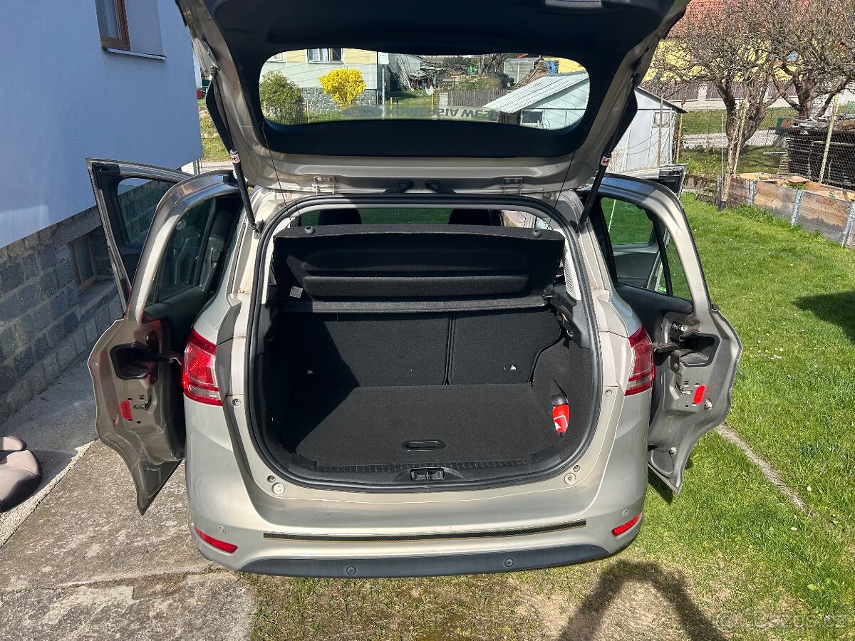 Ford B Max - 16