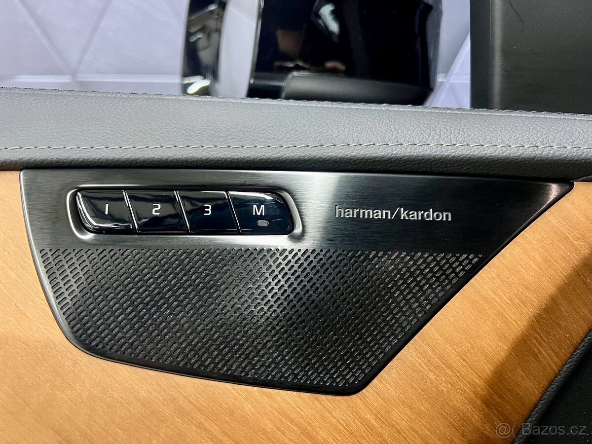 Volvo XC90 T8 AWD INSCRIPTION, WEBASTO, PANORAMA - 16