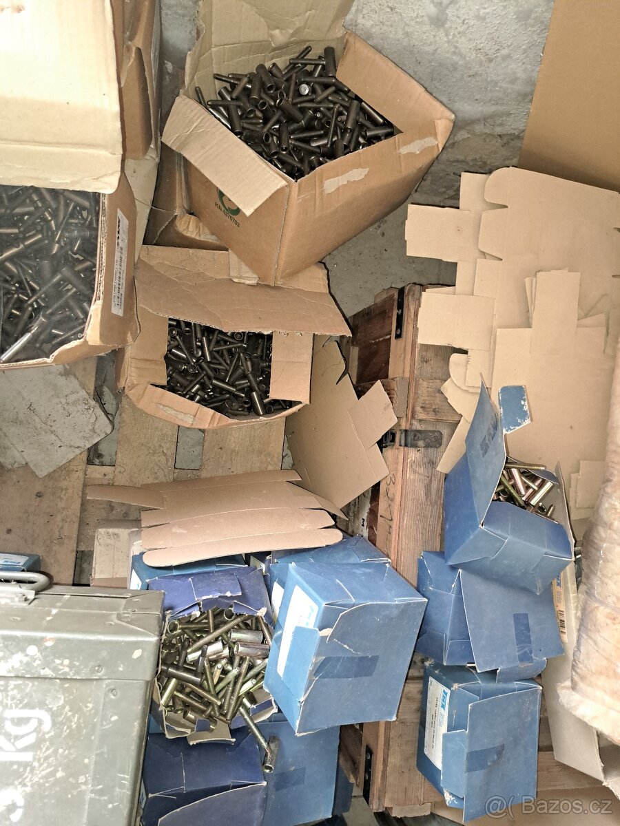 Dveřní desky, obložky - 16