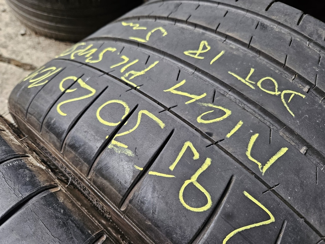 295/30R20 - 16