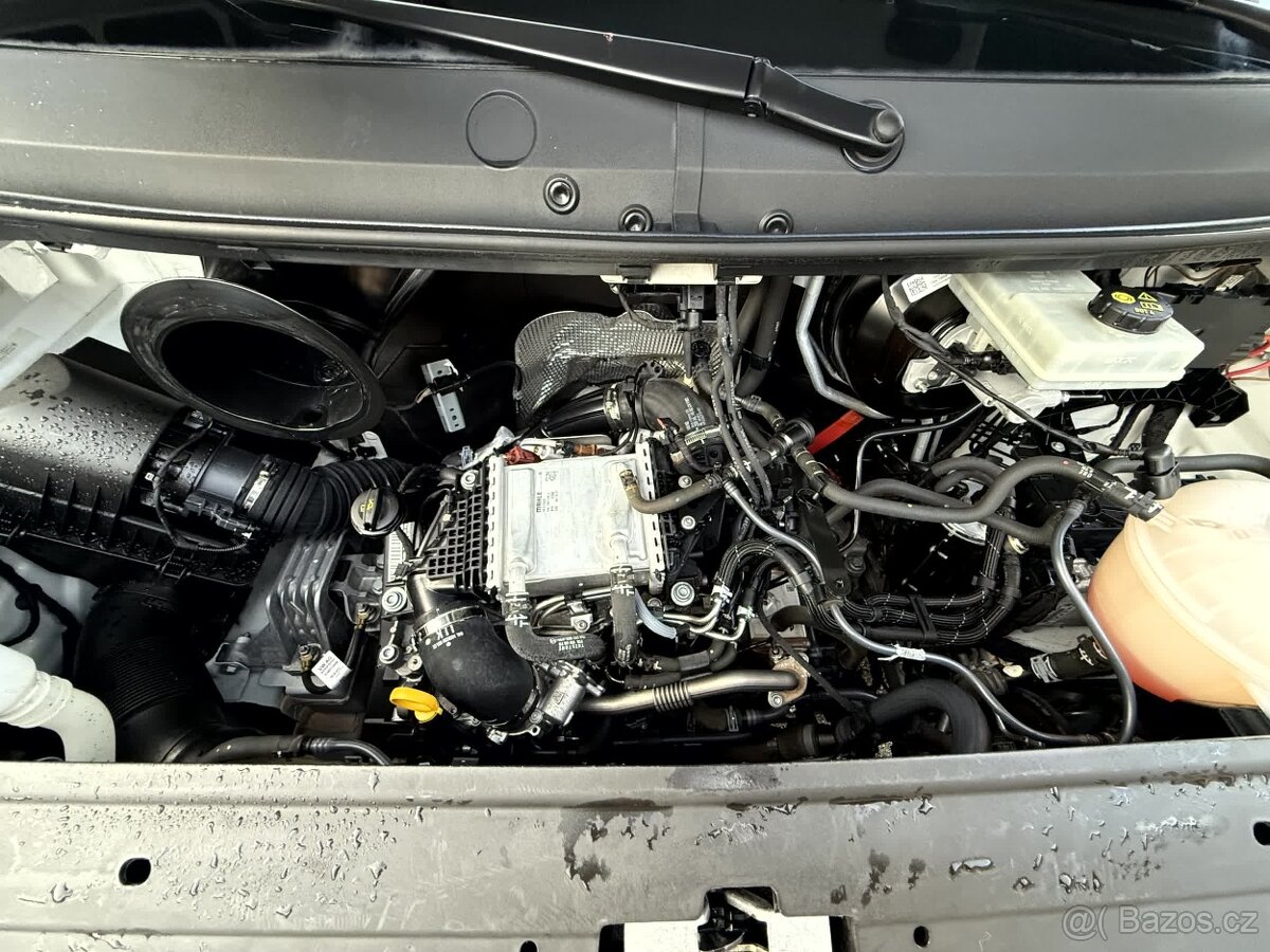 Volkswagen Crafter 2.0 TDi 103 kW - 16