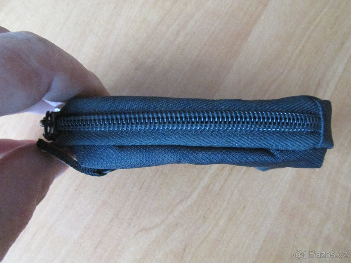 Pouzdra na navigaci - 16