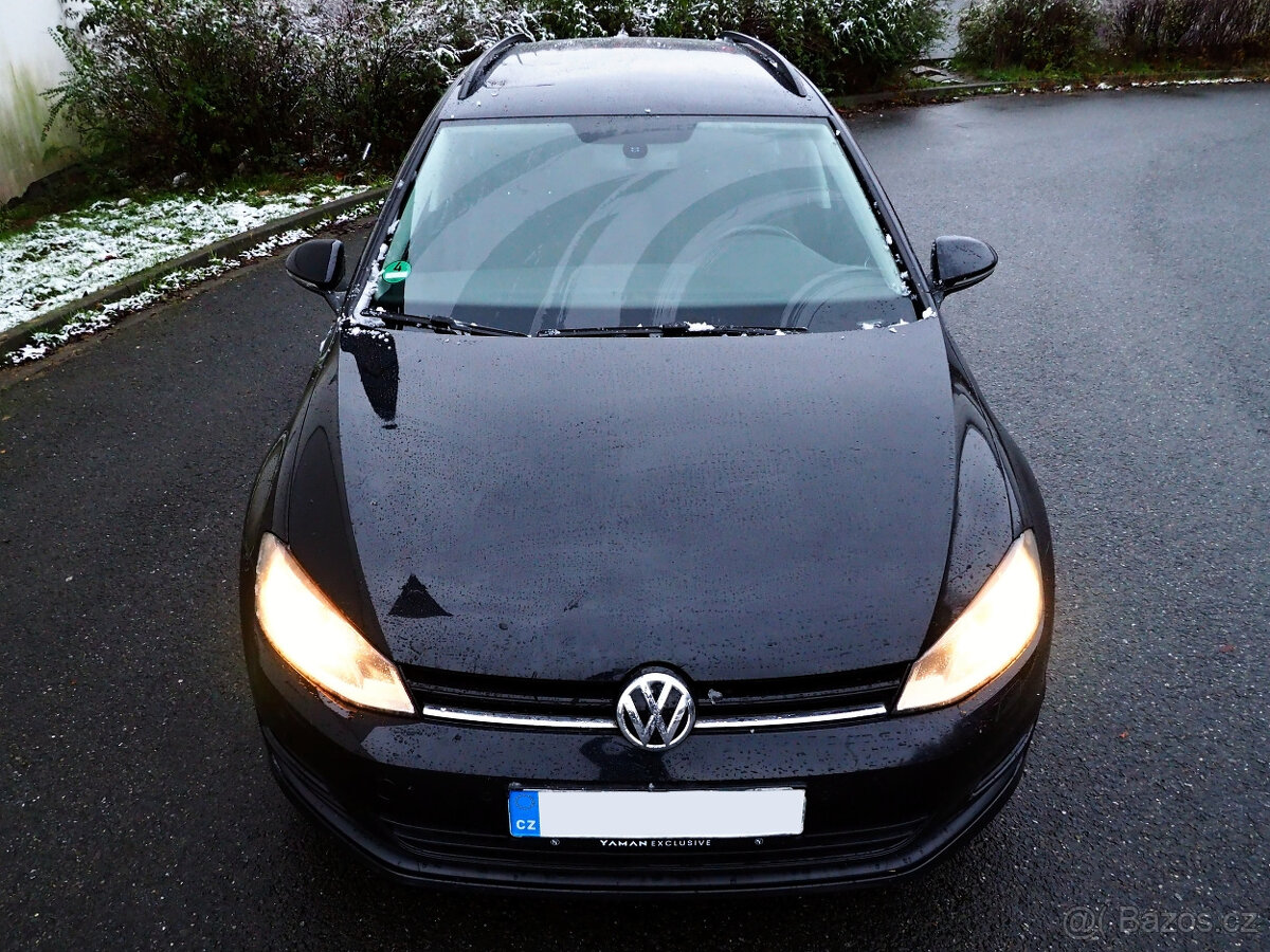 VW Golf 7 1,2 TSI Climatron/PDC/Park Assist/výhřev/temp/NAVI - 16