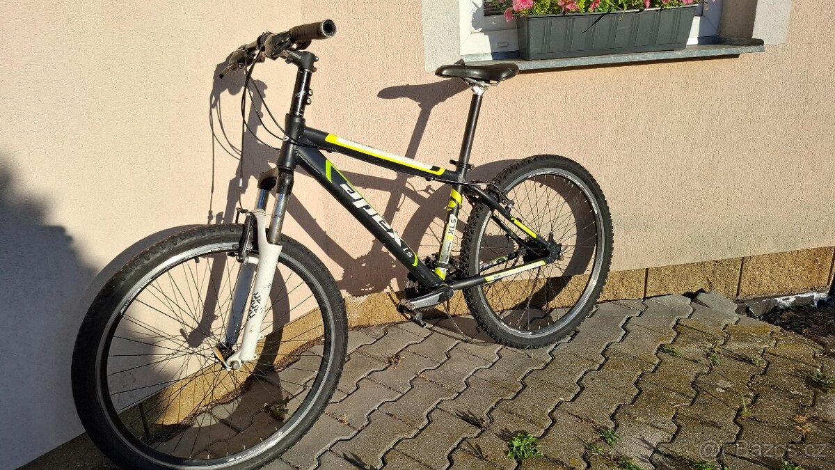 Horské kolo 26" - 16