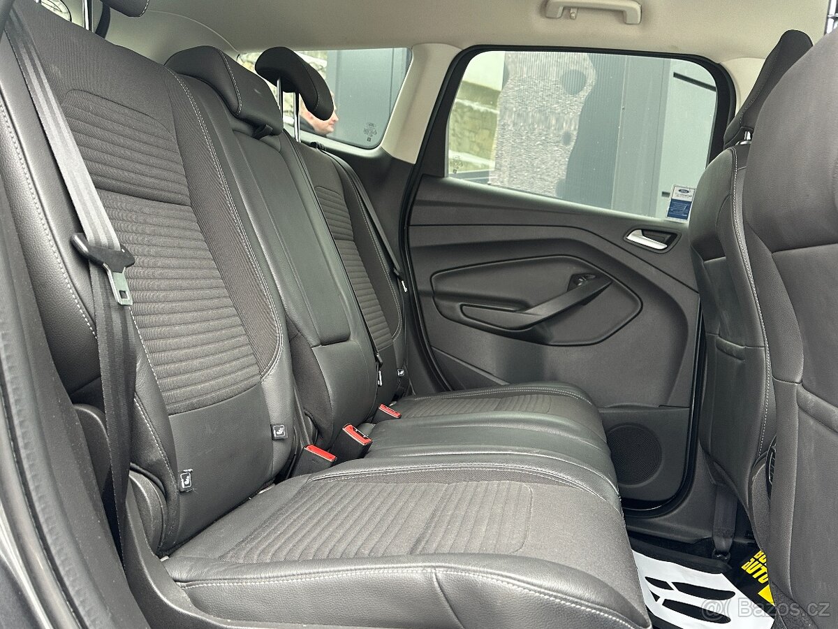 Ford Kuga 2018 - 16