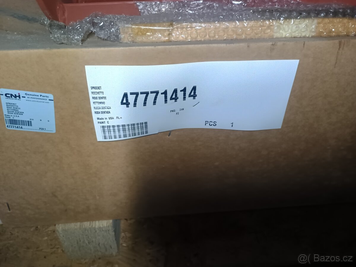 Sklízecí mlátička -kombajn CASE náhradní díly - 16