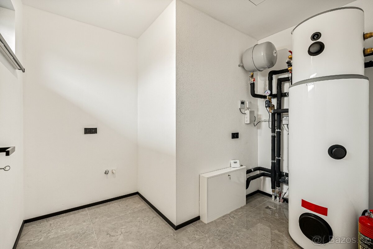 Prodej rodinného domu 147 m², pozemek 612 m² Bobnice - 16