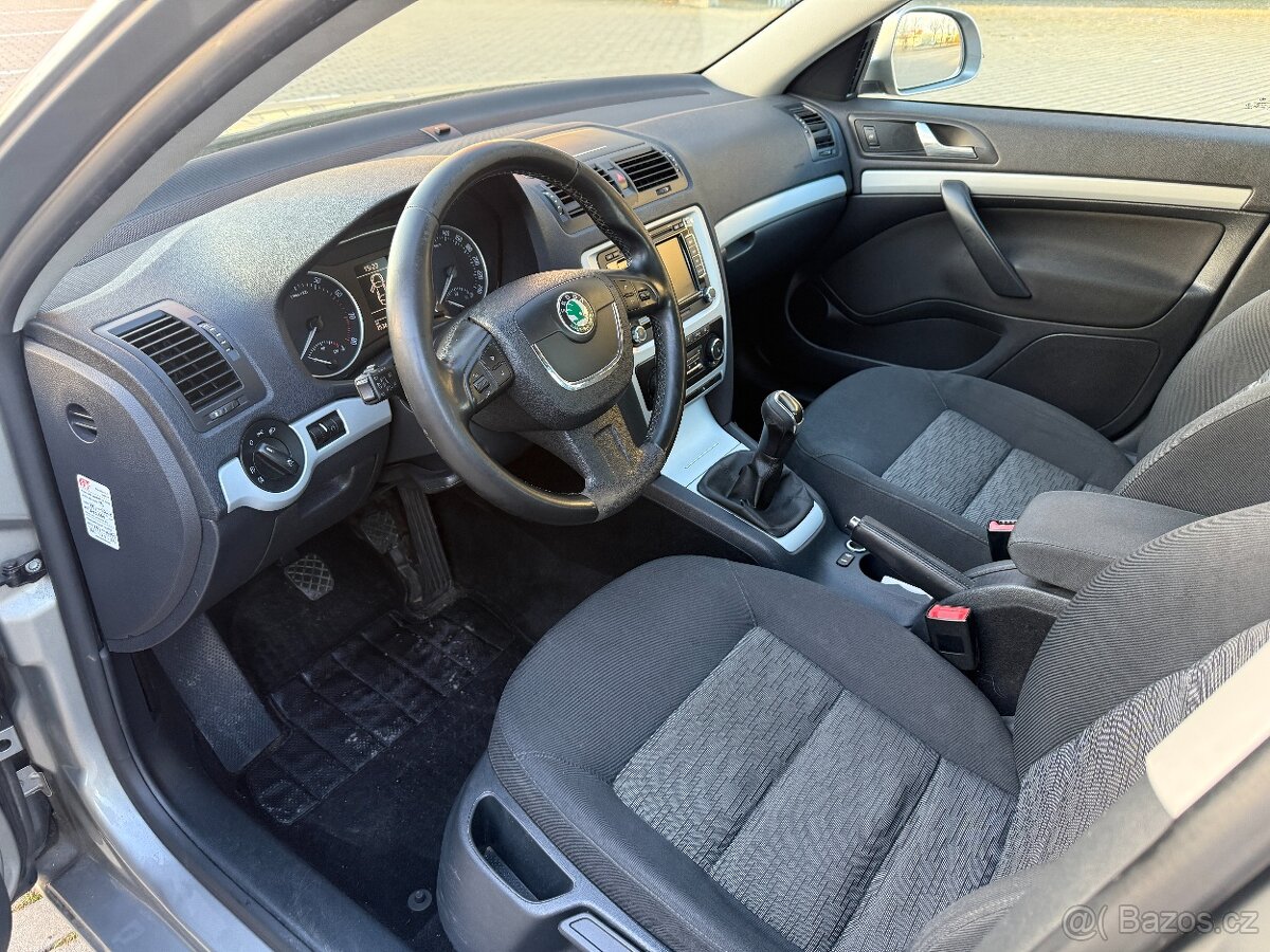 Škoda Octavia, 1.8i, 118kw Původ ČR Nová STK - 16