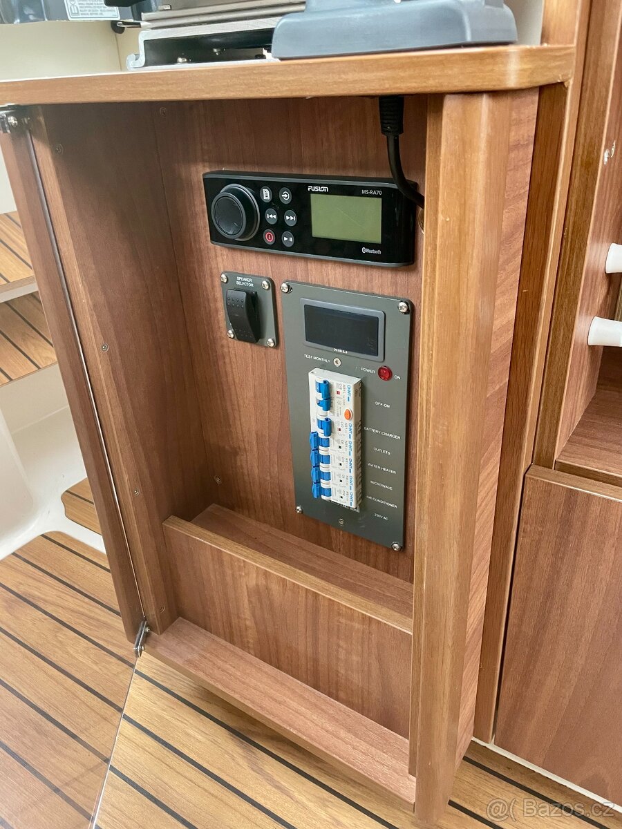 QUICKSILVER ACTIV 855 - 16