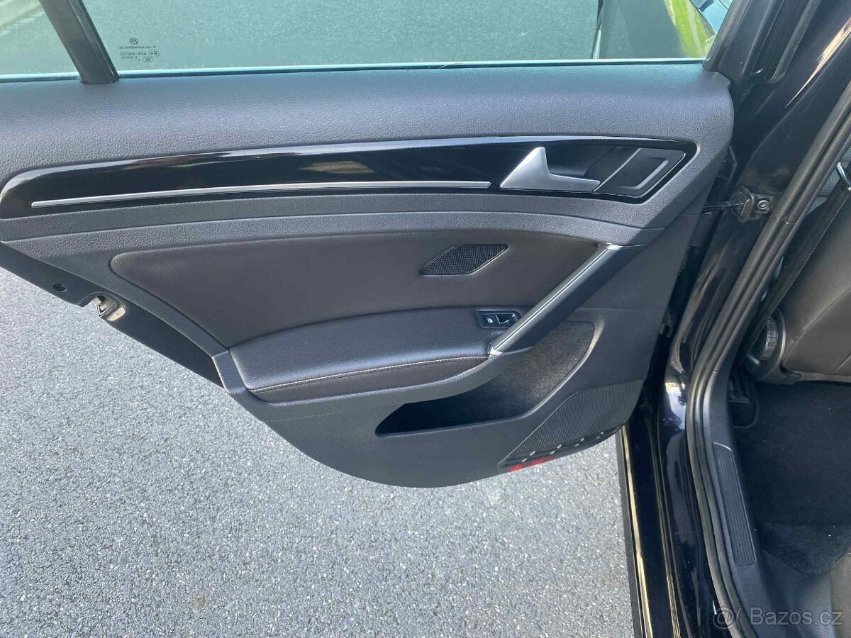 Volkswagen Golf 7 Variant 2.0 TDI 110 kW Highline - 16