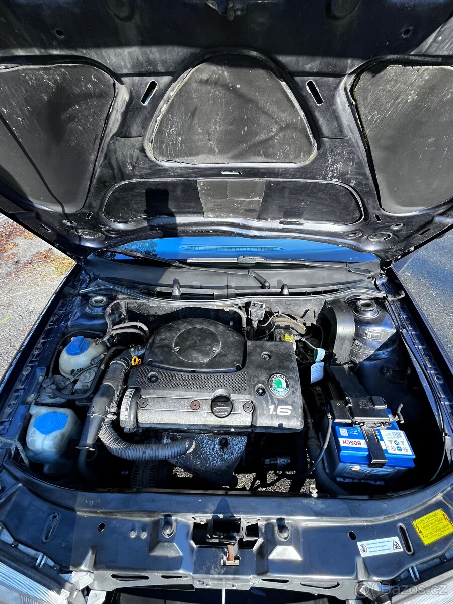 Octavia 1, modrá metalíza,1.6 55kw, 159 000km - 16