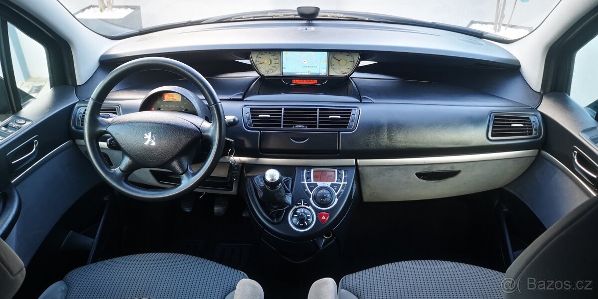 Peugeot 807 2,0 HDI - 100kw. 7 MÍSTNÉ - STYLE - HEZKÝ STAV - 16