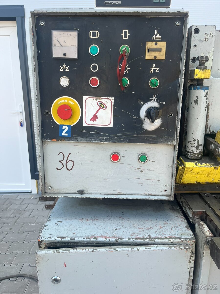 Nůžky tabulové 2500/4 - 16