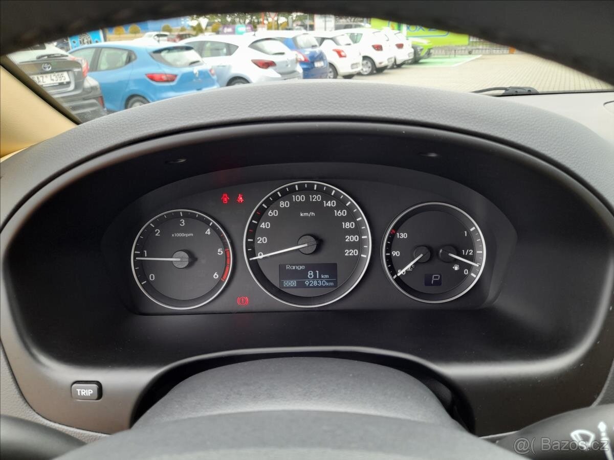 H1 starex, 2,5 125kw, 8 míst - 16