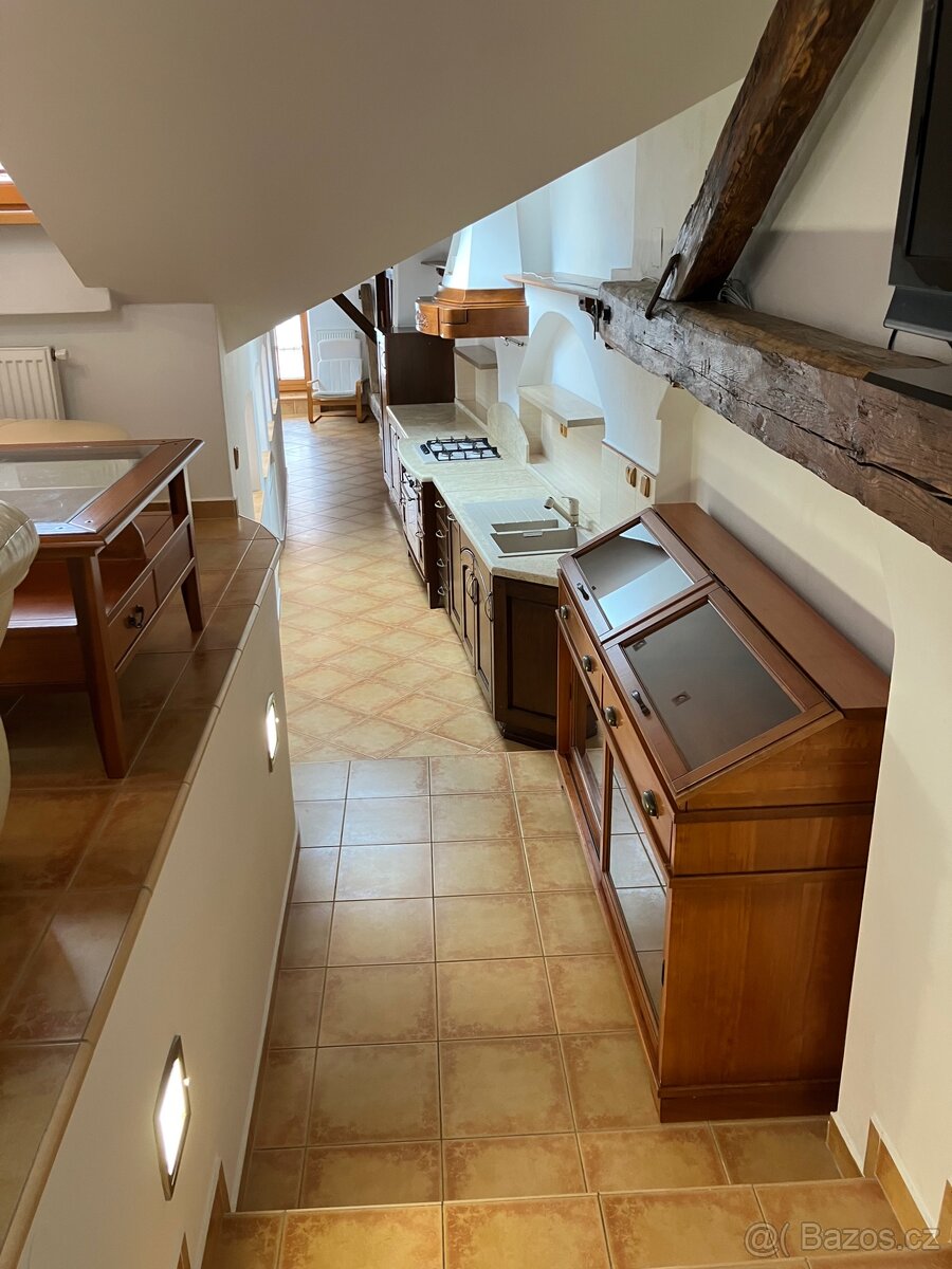 Pronájem bytu v centrum Českých Budějovic - 16