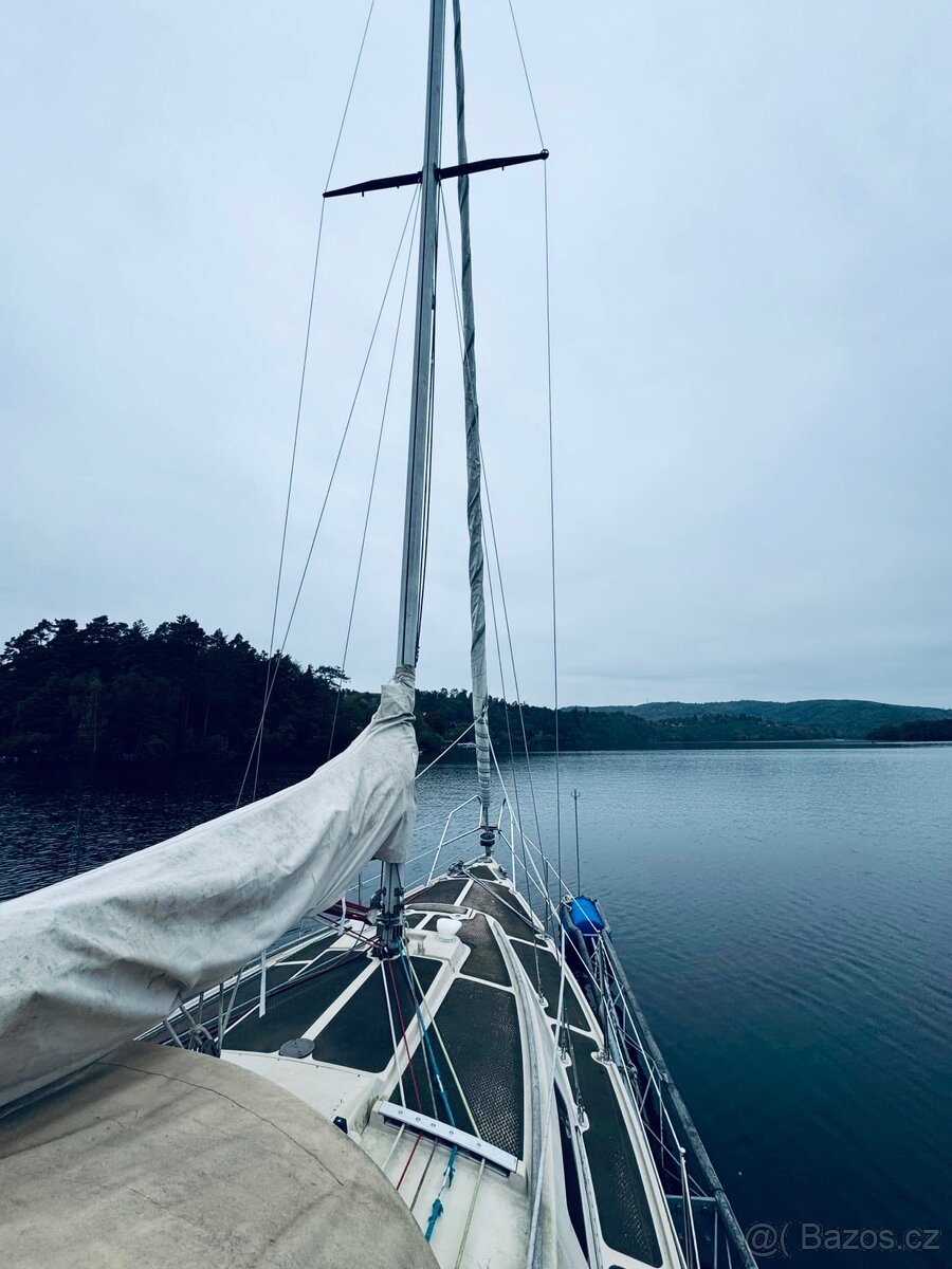 Dánská kajutová plachetnice Bandholm 27 s vlekem - 16