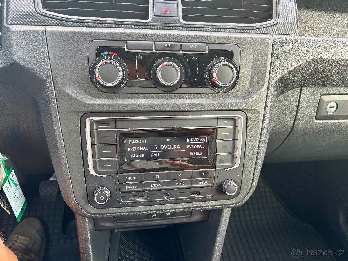 Volkswagen Caddy 2.0TDi Maxi 1.Majitel - 16
