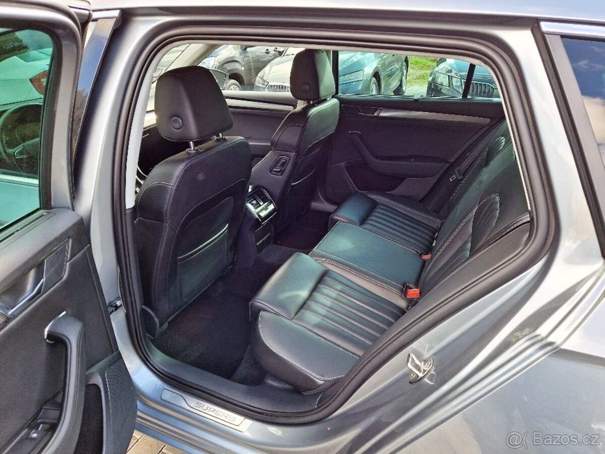 ŠKODA Superb, 2.0 TDi Style, vyhřívaná zadní sedadla, LED - 16
